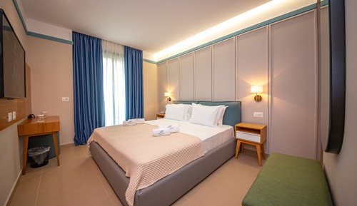Deluxe Double Room, 1 King Bed, Sea View