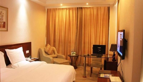 Standard Room, 1 King Bed