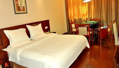 Deluxe Room, 1 King Bed