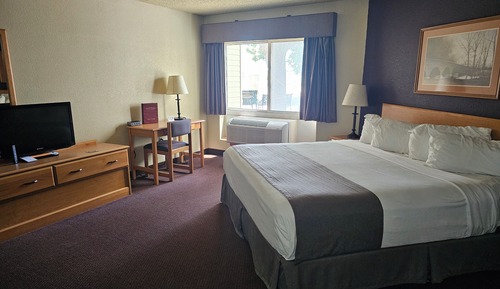Jacuzzi Room, 1 King Bed