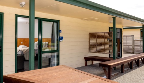 Studio Motel (2 Bed)