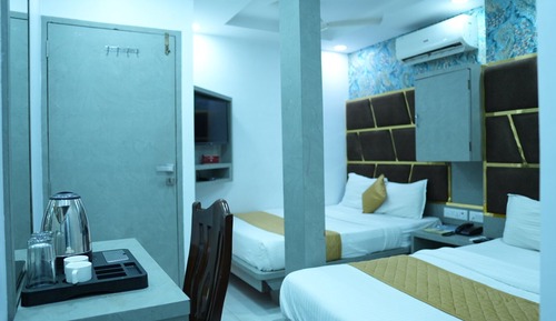 Deluxe Quadruple Room