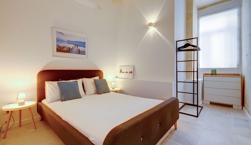 Apartment (2 Bedrooms)