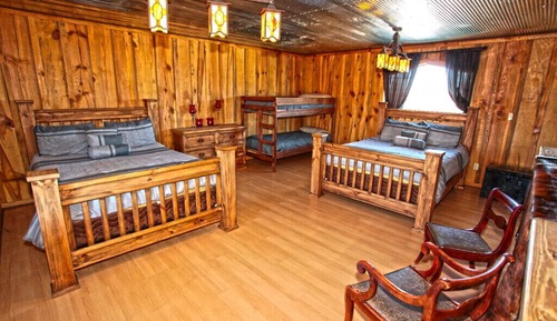 Deluxe Cabin