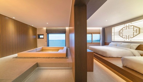 [Breakfast for 2 Complimentary] Ocean Suite Twin (BBQ Package + Unlimited Draft Beer for 2)