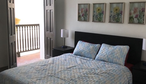 Suite #33 (With Balcony)