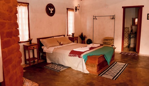 Family Studio Suite (02)