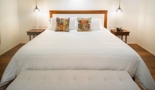 Standard Room, 1 King Bed