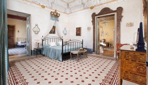 House, 2 Bedrooms, Smoking, Terrace