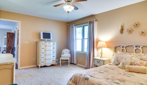 Apartment (2 Bedrooms)