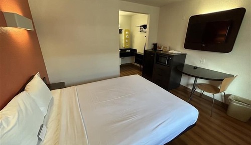 Standard Suite, 1 Queen Bed, Smoking, Refrigerator & Microwave
