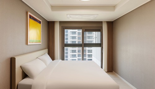 TERRACE SUITE 3 BEDROOMS, Partial Ocean View