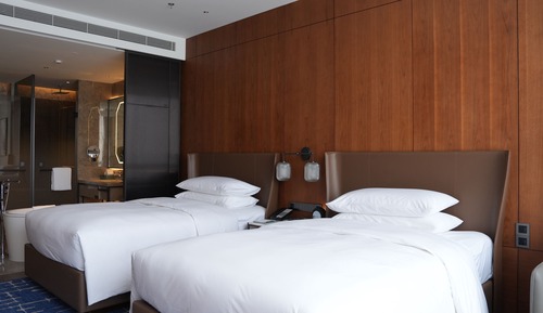 Club Double Room, 2 Double Beds, Garden View