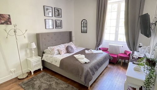 Junior Room, Non Smoking, Pool View