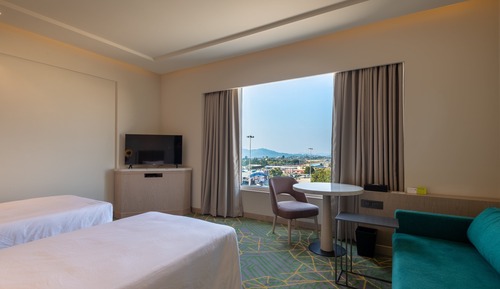 Standard Room, 2 Twin Beds, Mountain View