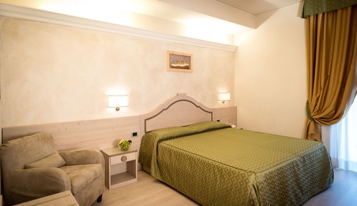 Classic Double or Twin Room