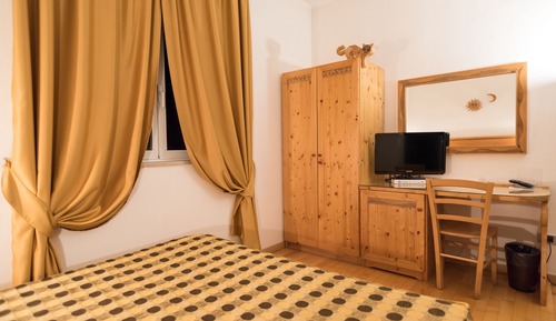 Classic Single Room