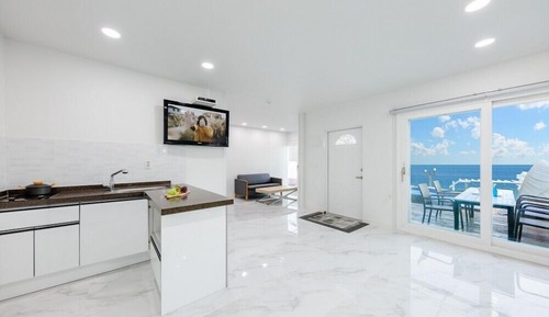 Room (Outside Pool Villa (SPA) B-2)