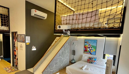 Toy Story Themed Loft Apartment Near LEGOLAN