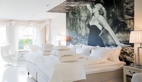 Suite, 1 Bedroom, Bathtub