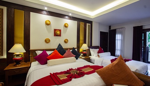 Deluxe Triple Room with Balcony