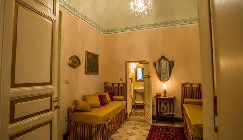 Classic Quadruple Room
