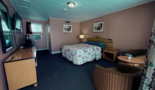 Queen Room