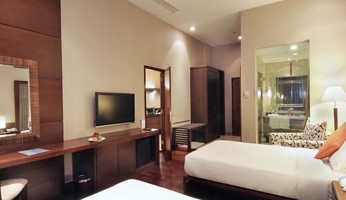 The Luxton Suite Room