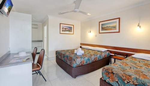 Twin Queen Room