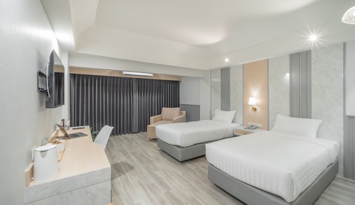 Deluxe Twin Room