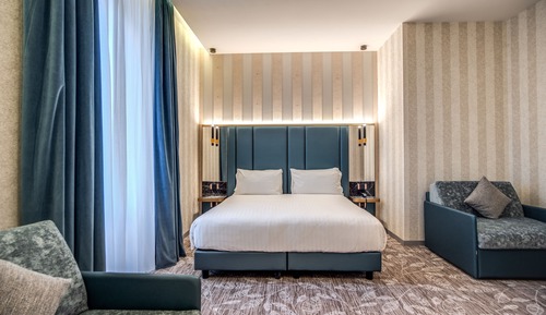 Deluxe Quadruple Room