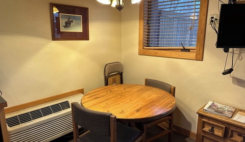 Comfort Cabin, 1 Queen Bed with Sofa bed, Non Smoking, Hot Tub