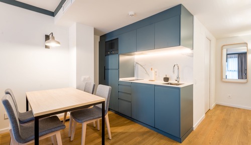 Family Apartment, 2 Bedrooms, Terrace, Pool View