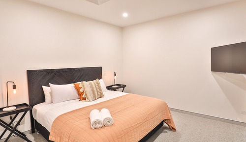 Penthouse, 3 Bedrooms, City View