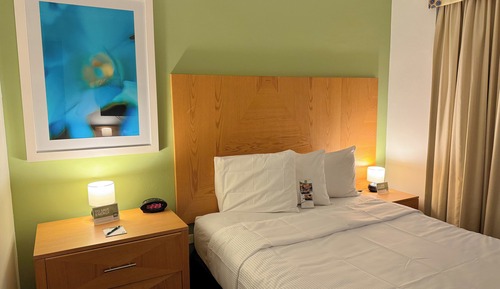 Standard Room, 1 Queen Bed