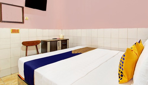 Basic Double Room