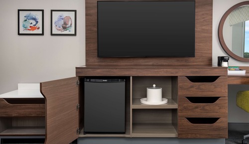 Room, 1 King Bed, Accessible (Hearing)