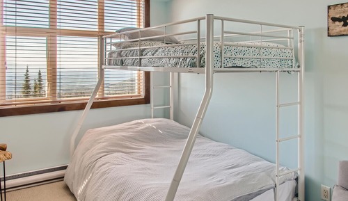 Deluxe Condo