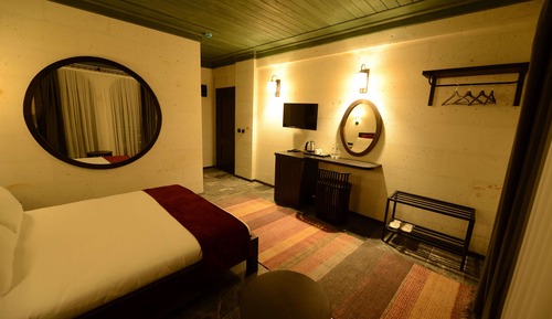 Executive Room, Lanai