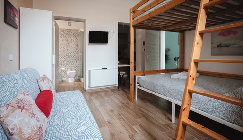 Executive Studio Suite