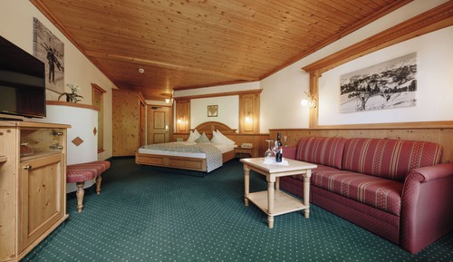 Superior Double Room, Balcony, Mountain View