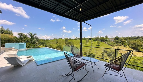 Luxury Villa with Air Conditioning