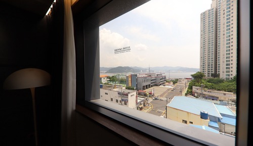 Premium Room, 1 King Bed, Ocean View