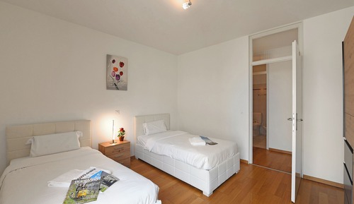 Family Apartment, 2 Bedrooms (Imbarcadero apartment)