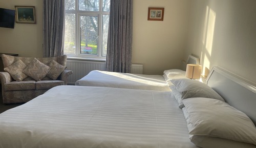 Deluxe Triple Room, Ensuite
