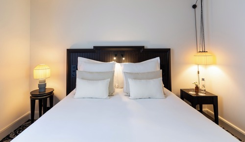 Supérieure terrasse avec accès SPA