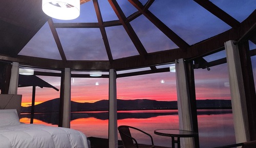 Superior Cabin, City View