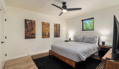 1BR + Loft Lake Chatuge Cabin w/ Mountain Views! (Blue Cabin)