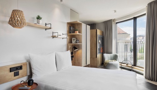 Panoramic Studio