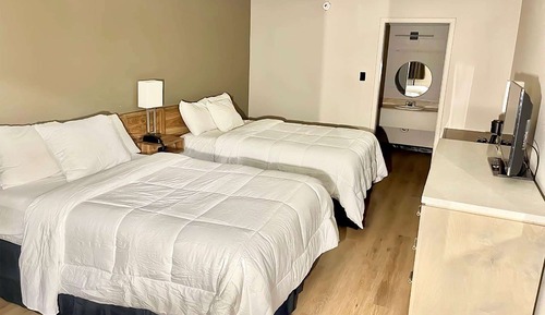 Room, 2 Queen Beds, Non Smoking